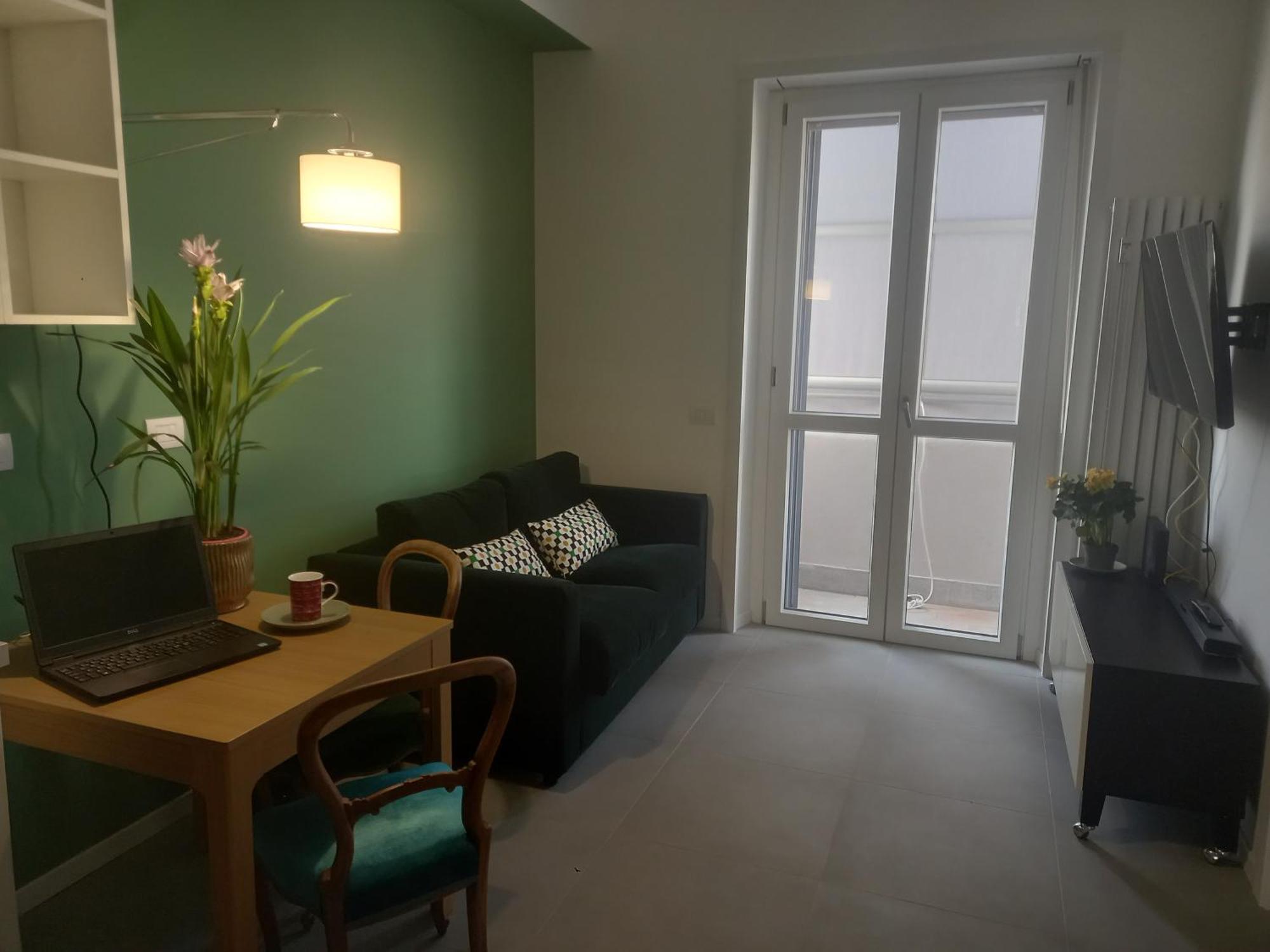Home Suite Home - Porta Romana Suite Newly 2 Bedrooms Apartment With 2 Bathrooms Subway Metro 3 Stops To Duomo Milan