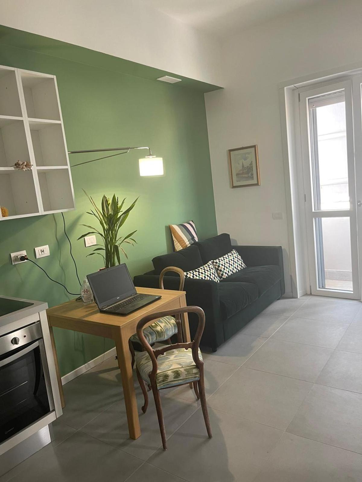 Apartment Home Suite Home - Porta Romana Suite Newly 2 Bedrooms Apartment With 2 Bathrooms Subway Metro 3 Stops To Duomo *
