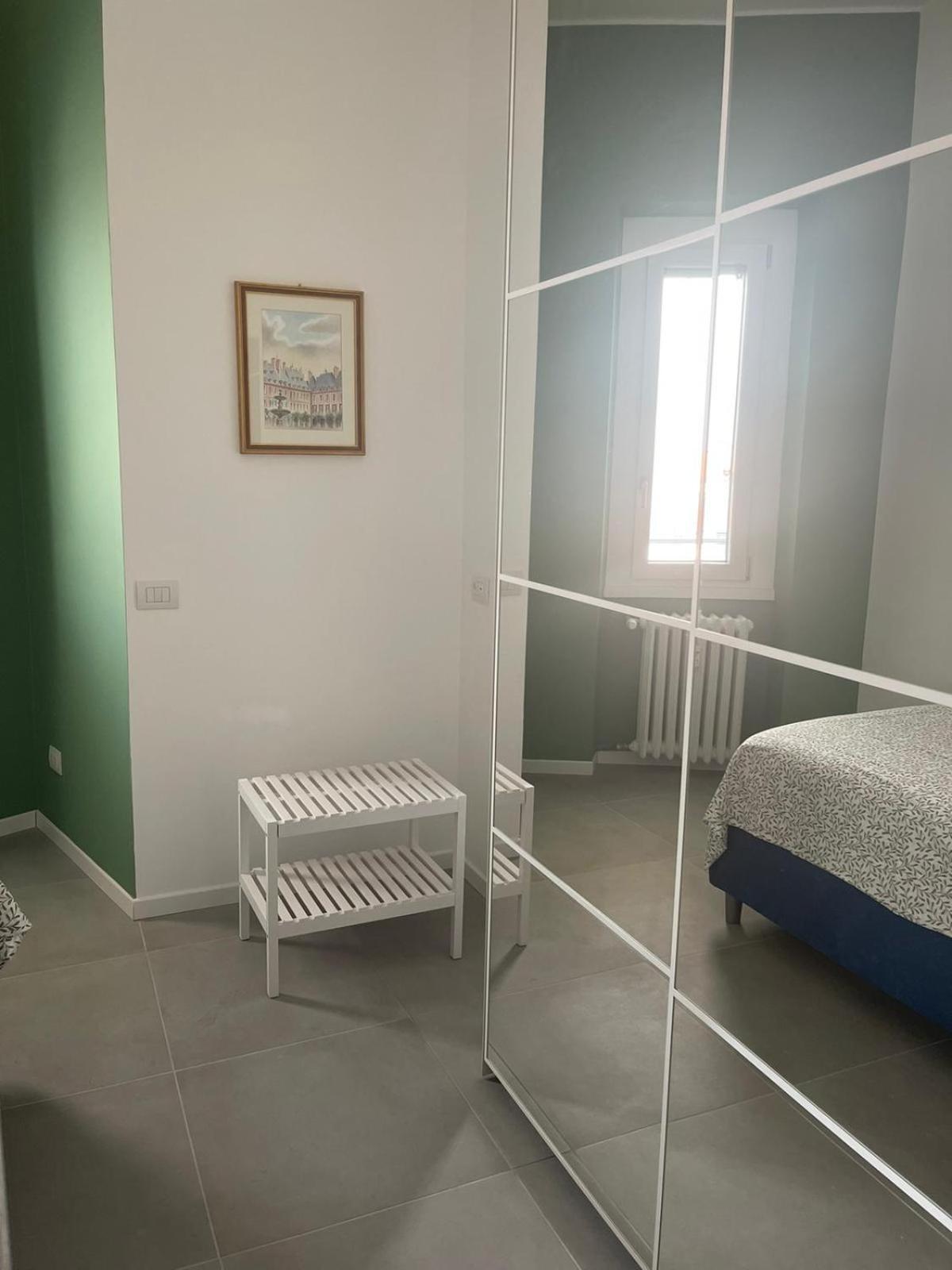 Home Suite Home - Porta Romana Suite Newly 2 Bedrooms Apartment With 2 Bathrooms Subway Metro 3 Stops To Duomo * Milan